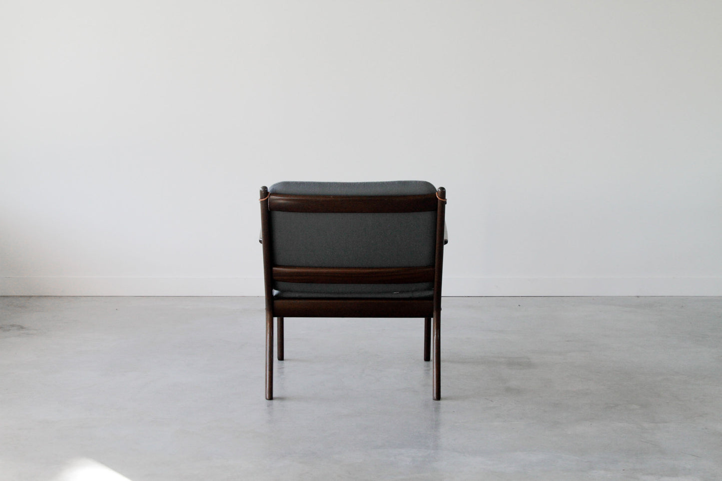 Ole Wanscher lounge chair. Model PJ 112.
