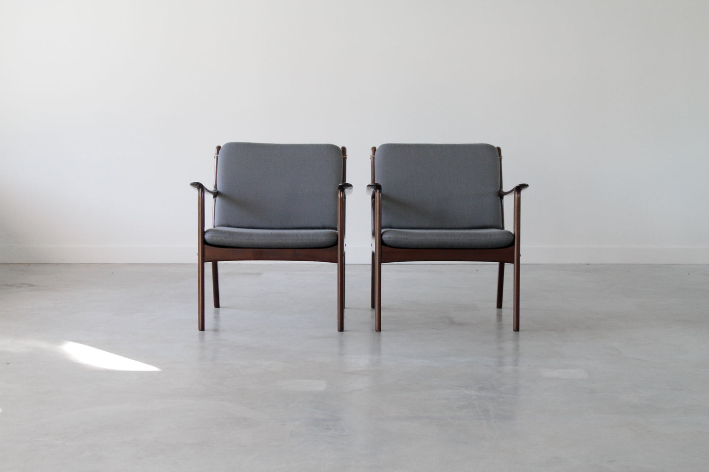 Ole Wanscher lounge chair. Model PJ 112.