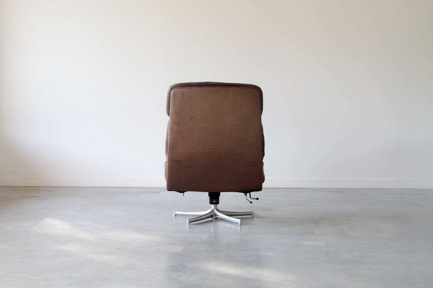 Walter Knoll leather arm chair